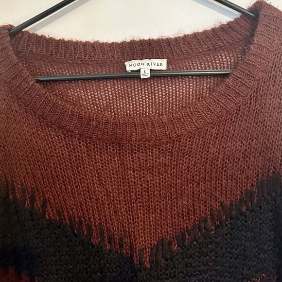 Moon River Maroon and Black Oversized Knit Sweater - Large - Picture 4 of 7